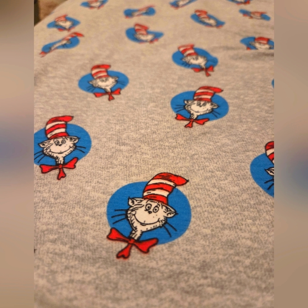 Dr. Seuss "The CAT In The HAT" T-Shirt 96.5%Cotton & 3.5%Spandex Sewing Fabric